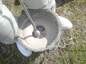 ガイメックR工法　使用資材　練り混ぜ